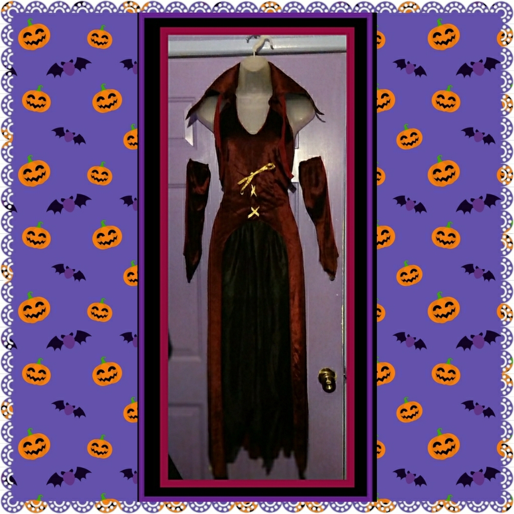 VAMPIRETTE ADULT COSTUME- SIZE SMALL